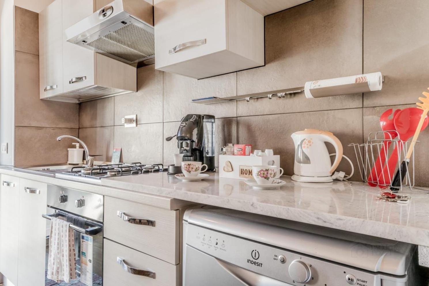 Monteverde Sunny Apartment روما المظهر الخارجي الصورة