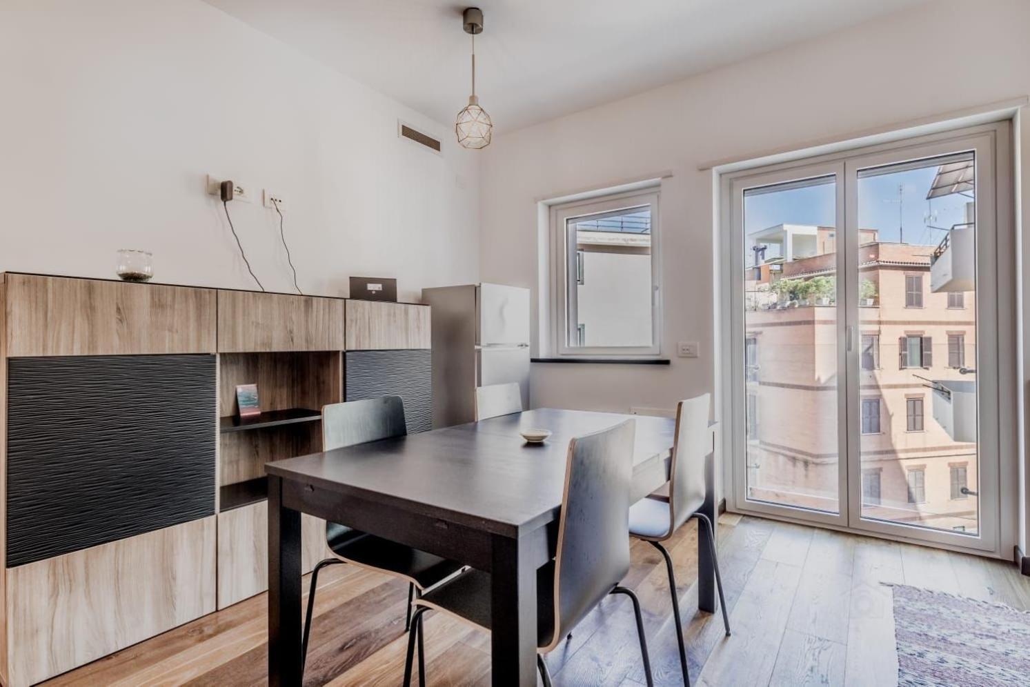 Monteverde Sunny Apartment روما المظهر الخارجي الصورة