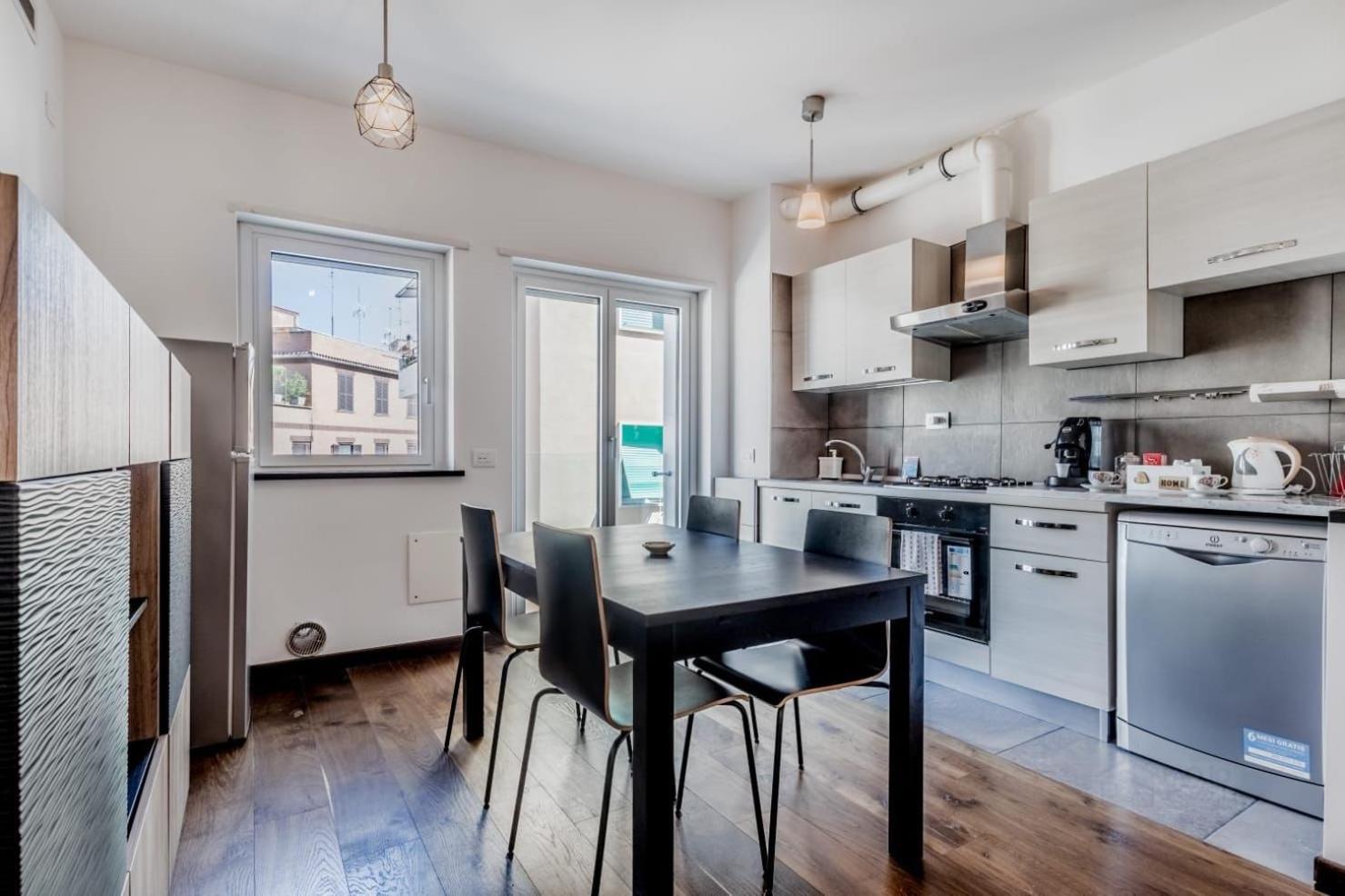 Monteverde Sunny Apartment روما المظهر الخارجي الصورة